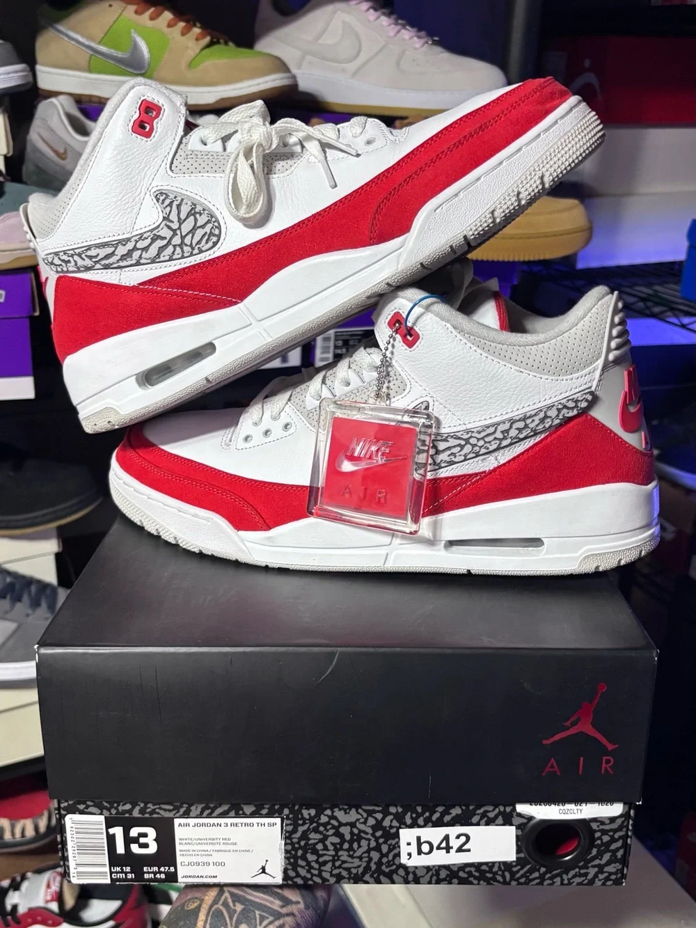 Air Jordan 3 Retro Tinker White University Red 13M